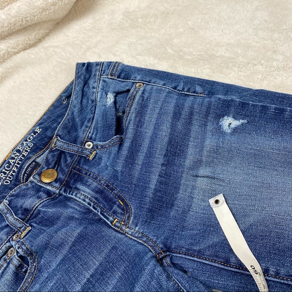 American Eagle Favorite Boyfriend Jeans Distressed 4 - Picture 12 of 13